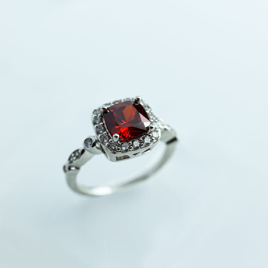 Anillo Sevilla Rojo Granate Anillo Plata