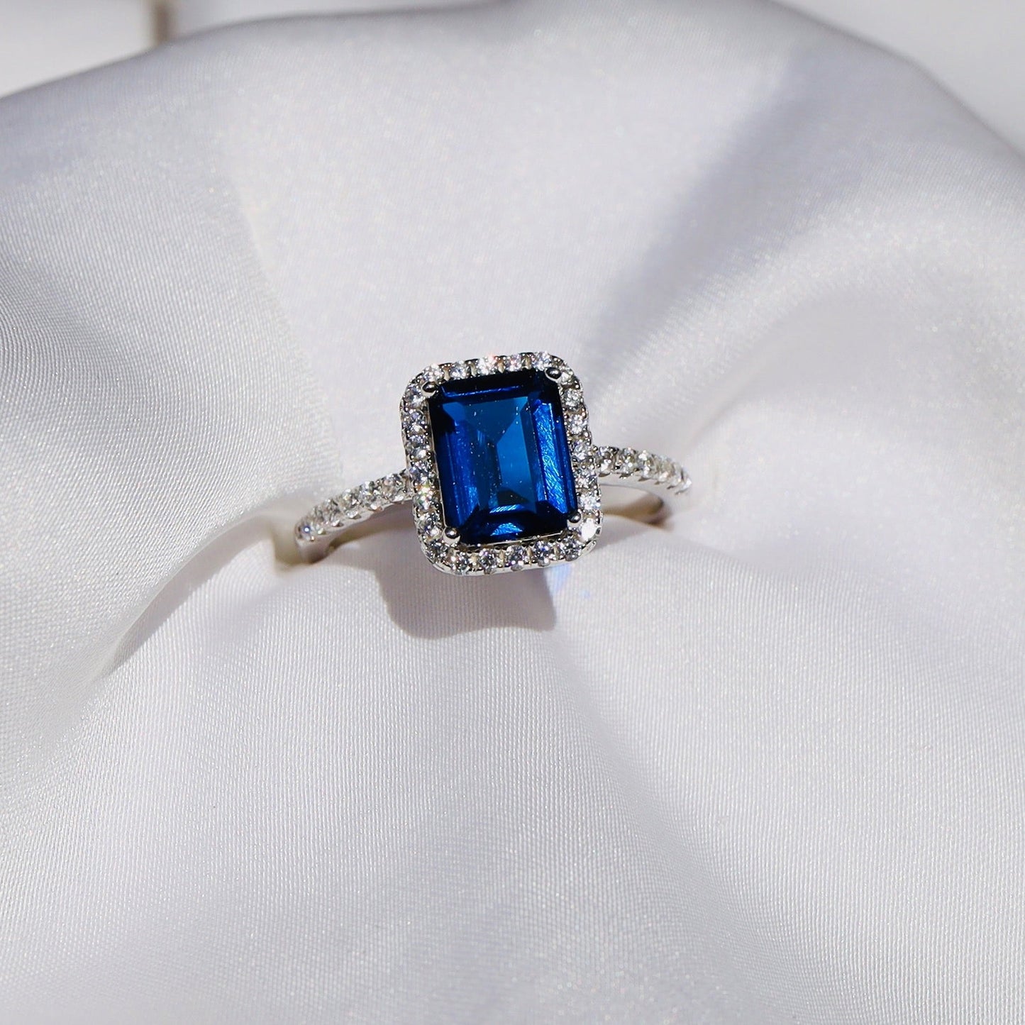 Anillo Imperial Azul Zafiro 