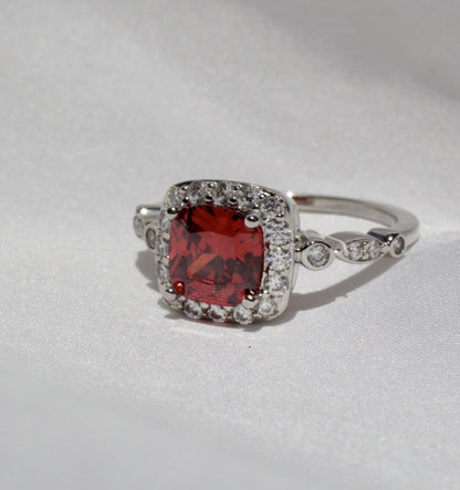 Anillo Sevilla Rojo Granate Anillo Plata 